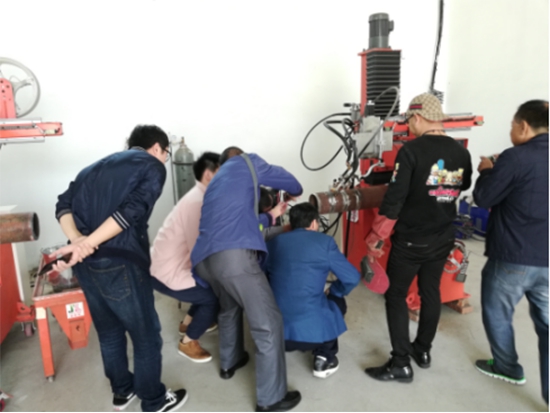 吉林市特种设备检验中心领导莅临我公司指导工作并进行焊工考试
